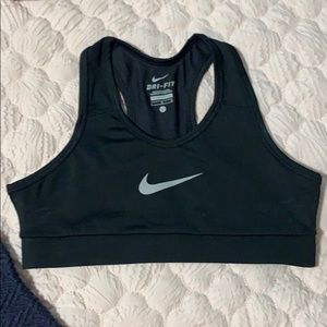 Nike Dri-fit sports bra